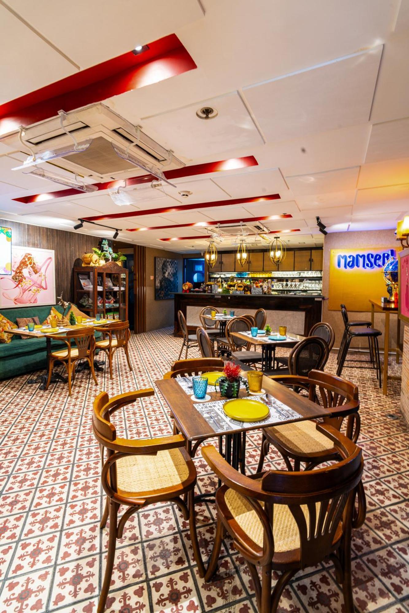 UNWND Lux Hostel Makati City Extérieur photo